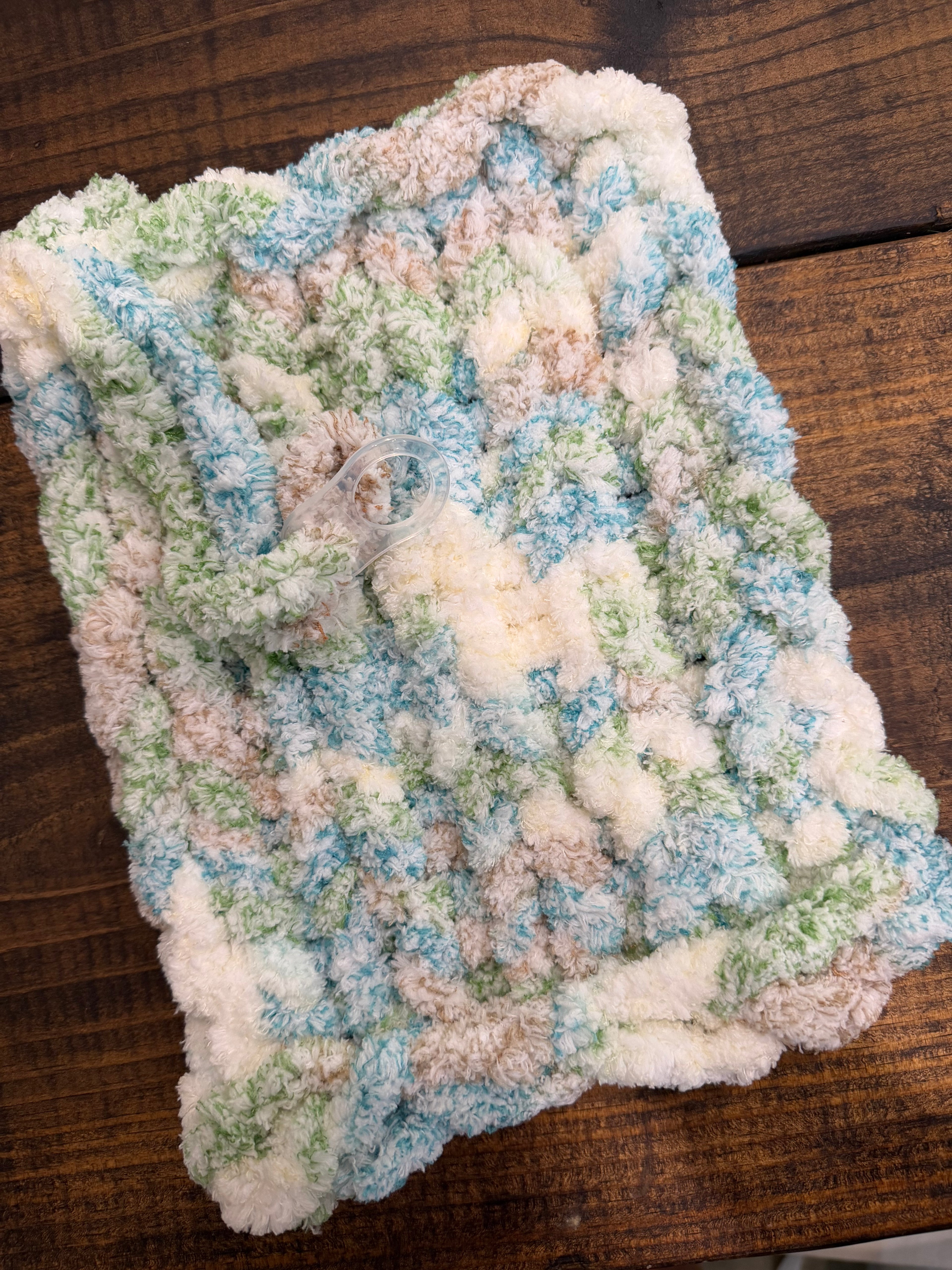 Mixed colors with blue/green wooby